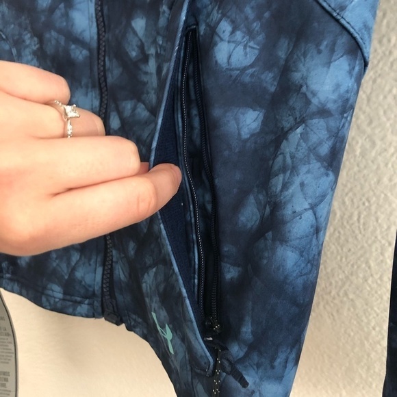 NWT Blue Fleece Lined Under Armour Jacket - Picture 3 of 8